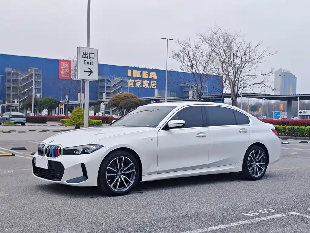 BMW 3 Series — фото 1