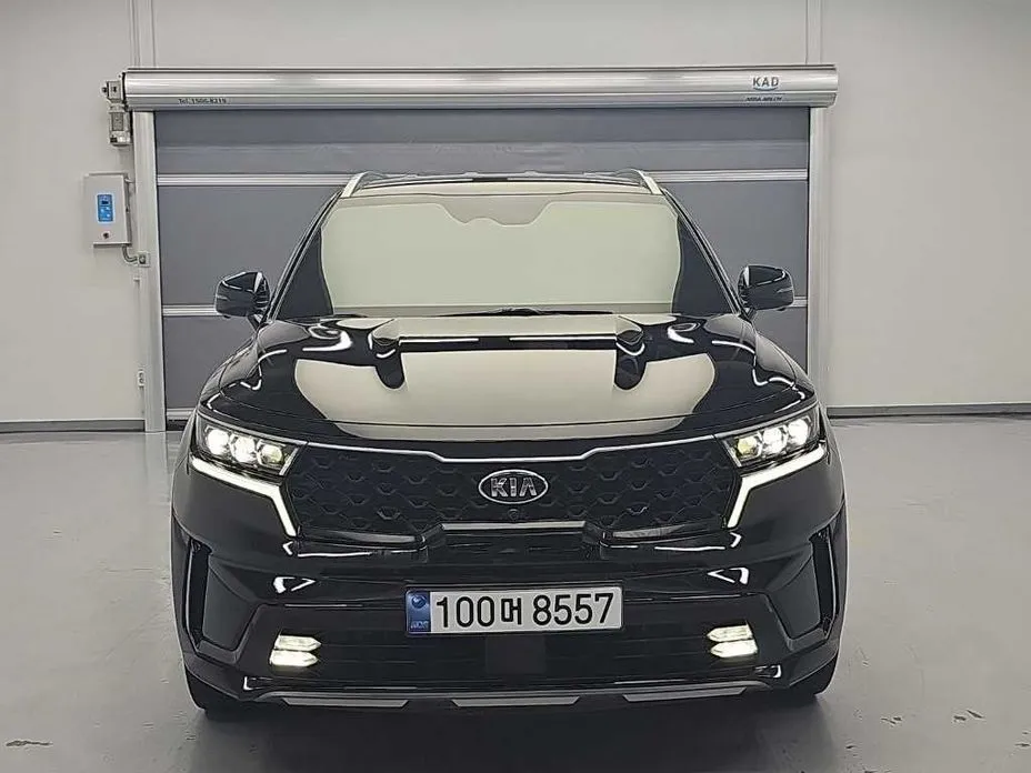 Kia Sorento — фото 8