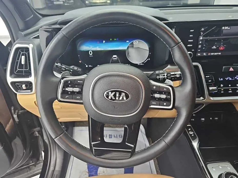 Kia Sorento — фото 3