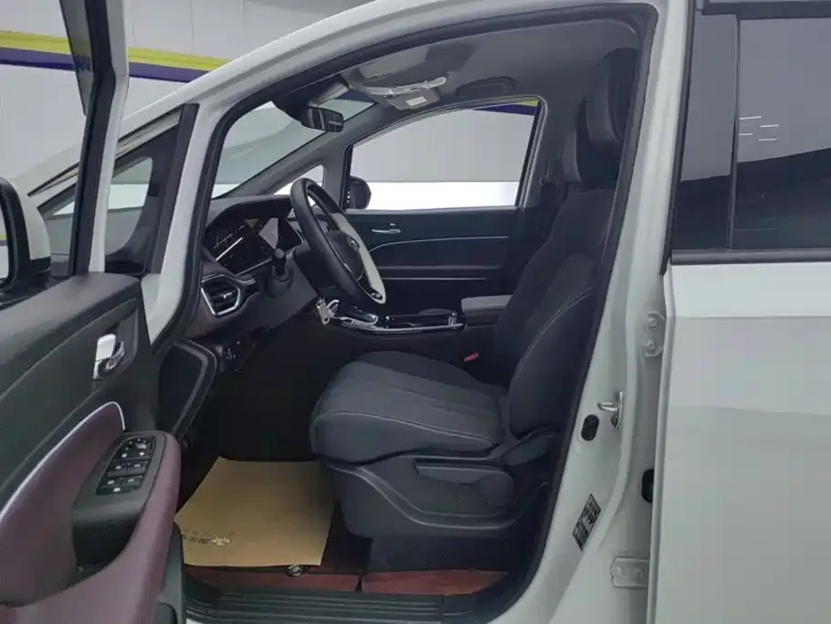 GAC Motor Trumpchi M6 2024 из CN, фото 7