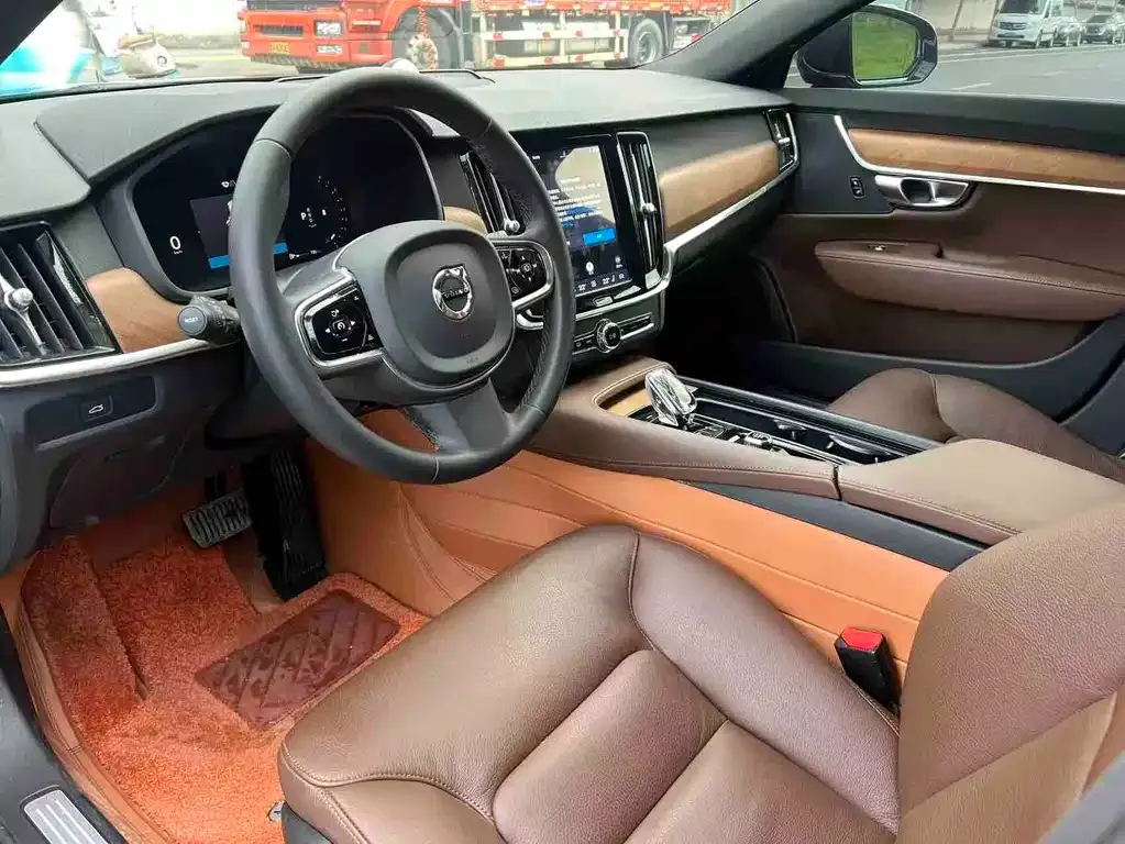 Volvo S90 — фото 3