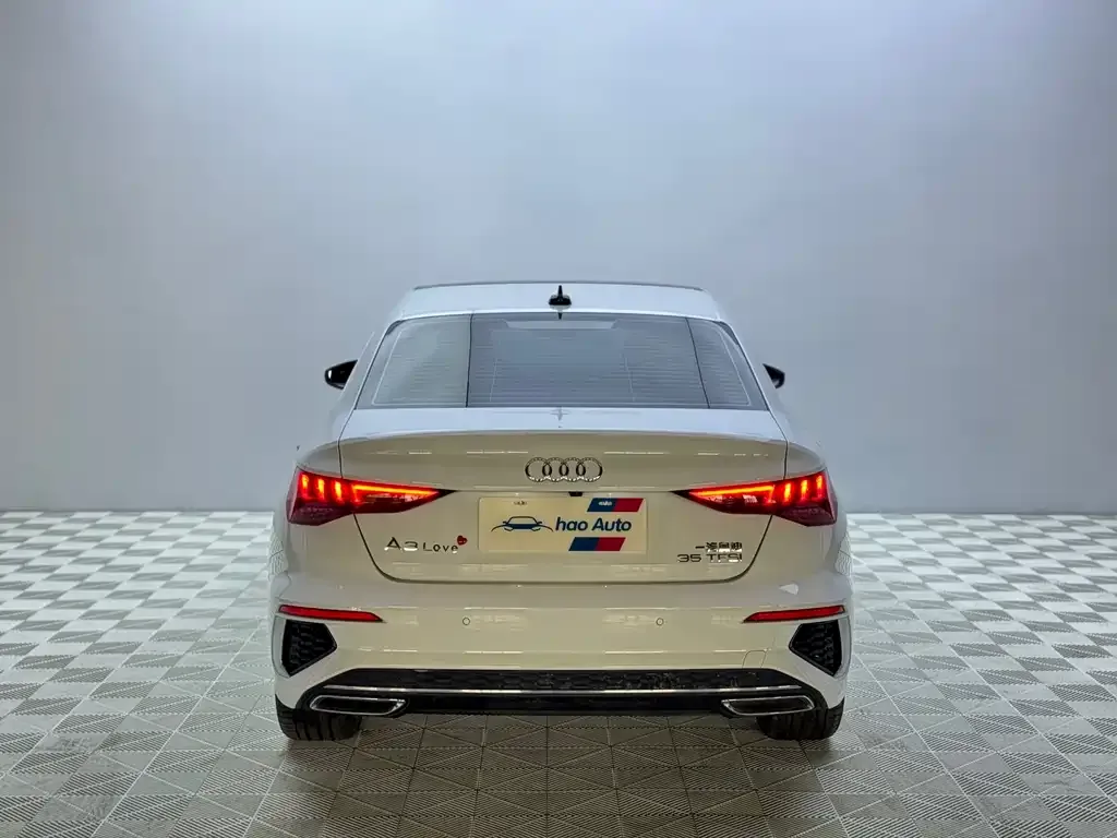 Audi A3 — фото 9