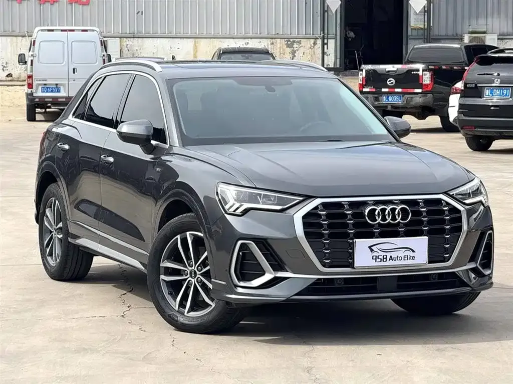 Audi Q3 — фото 6