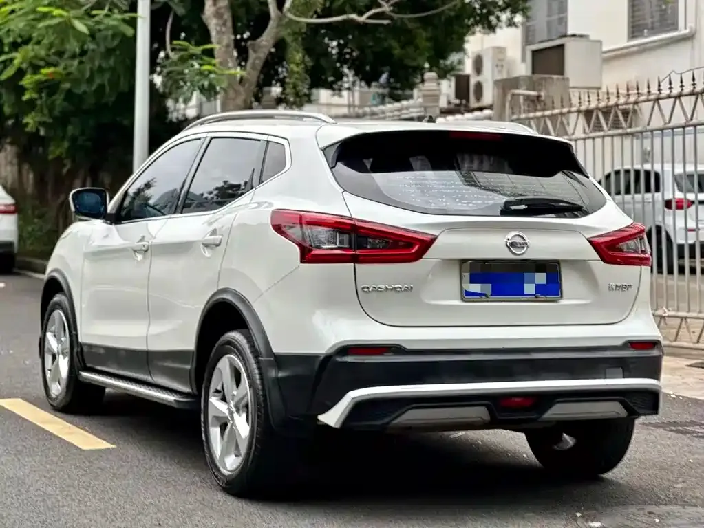 Nissan Qashqai — фото 3