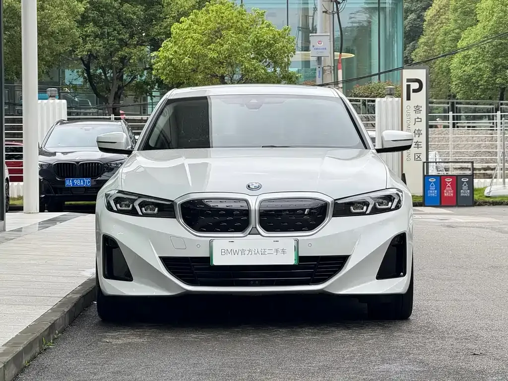 BMW i3 — фото 10