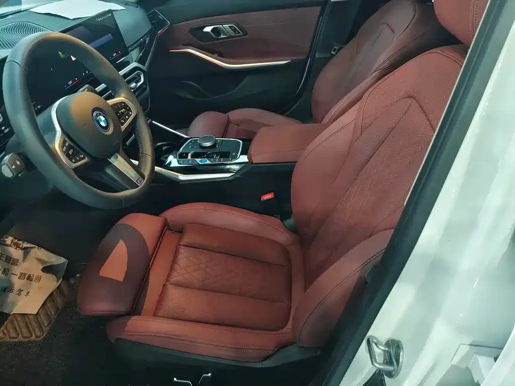 BMW i3 — фото 2