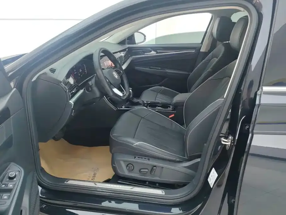 Volkswagen Passat — фото 5