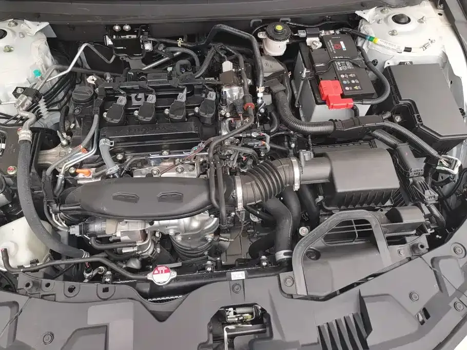 Honda Accord — фото 10