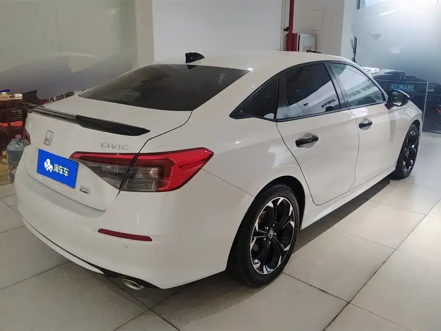 Honda Civic — фото 5