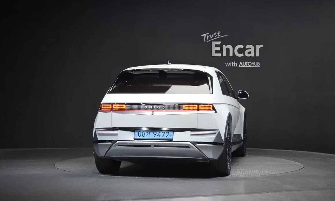 Hyundai Ioniq5 — фото 2