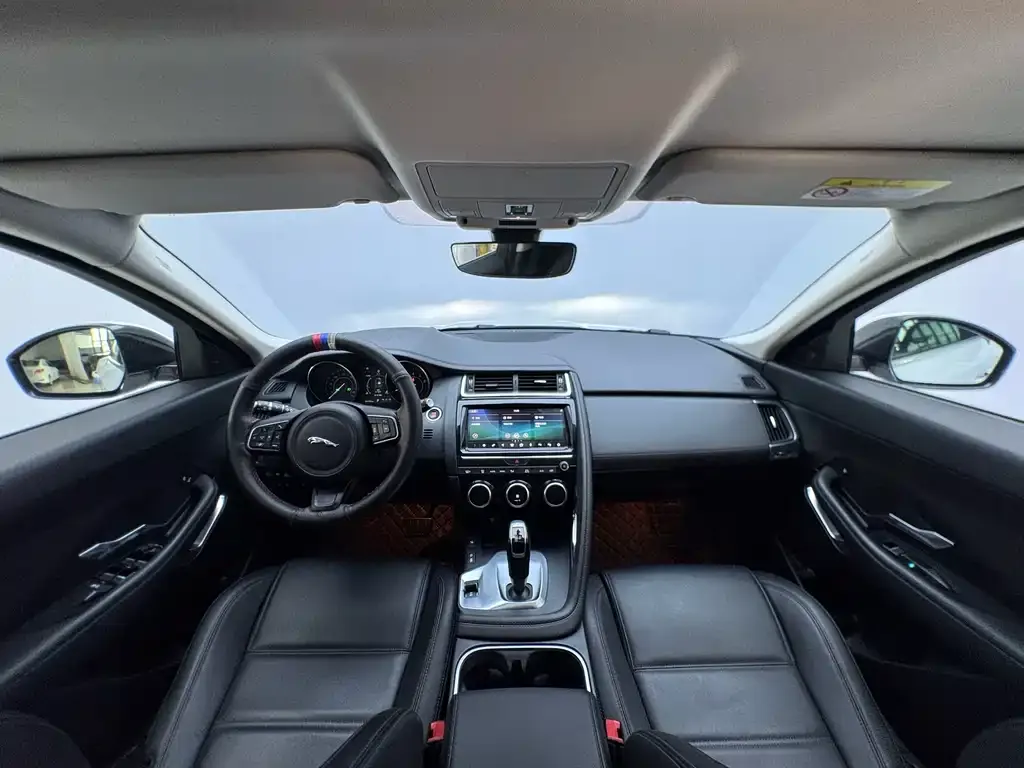 Jaguar E-PACE 2021 из CN, фото 2