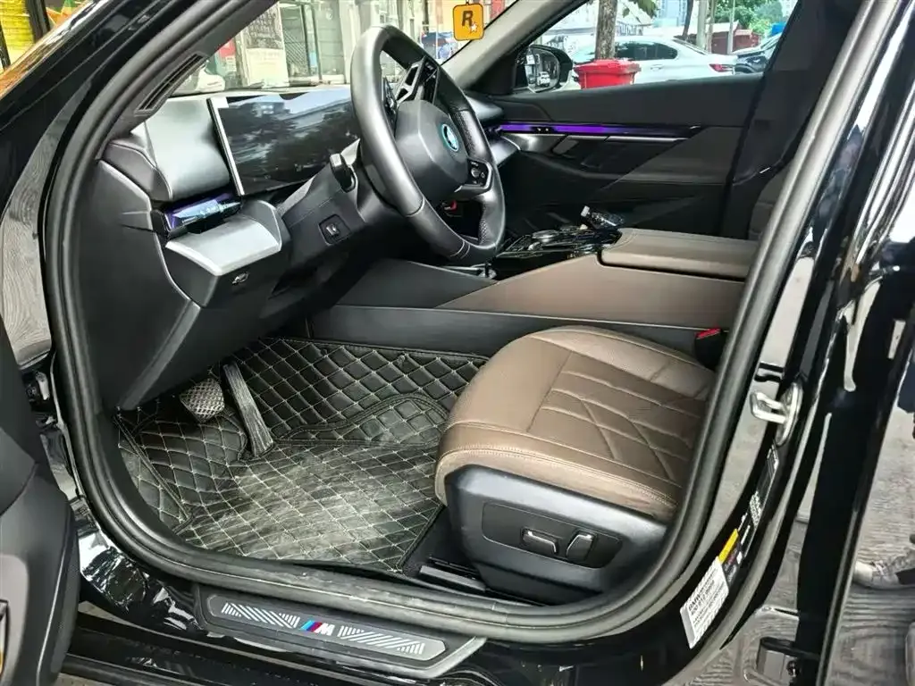 BMW i5 2024 из CN, фото 4