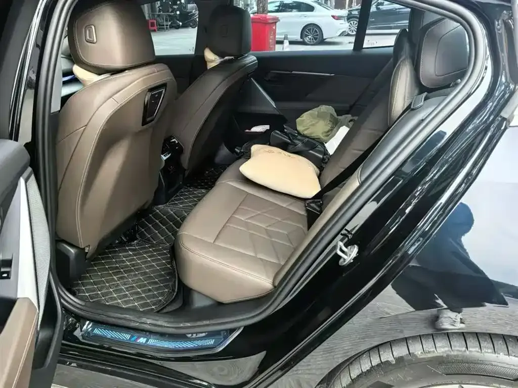 BMW i5 2024 из CN, фото 5