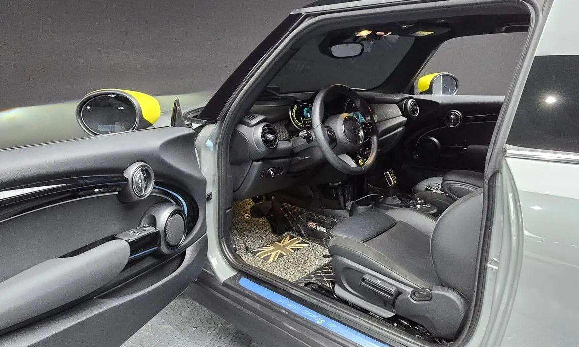 Mini Cooper 2023 из KR, фото 6