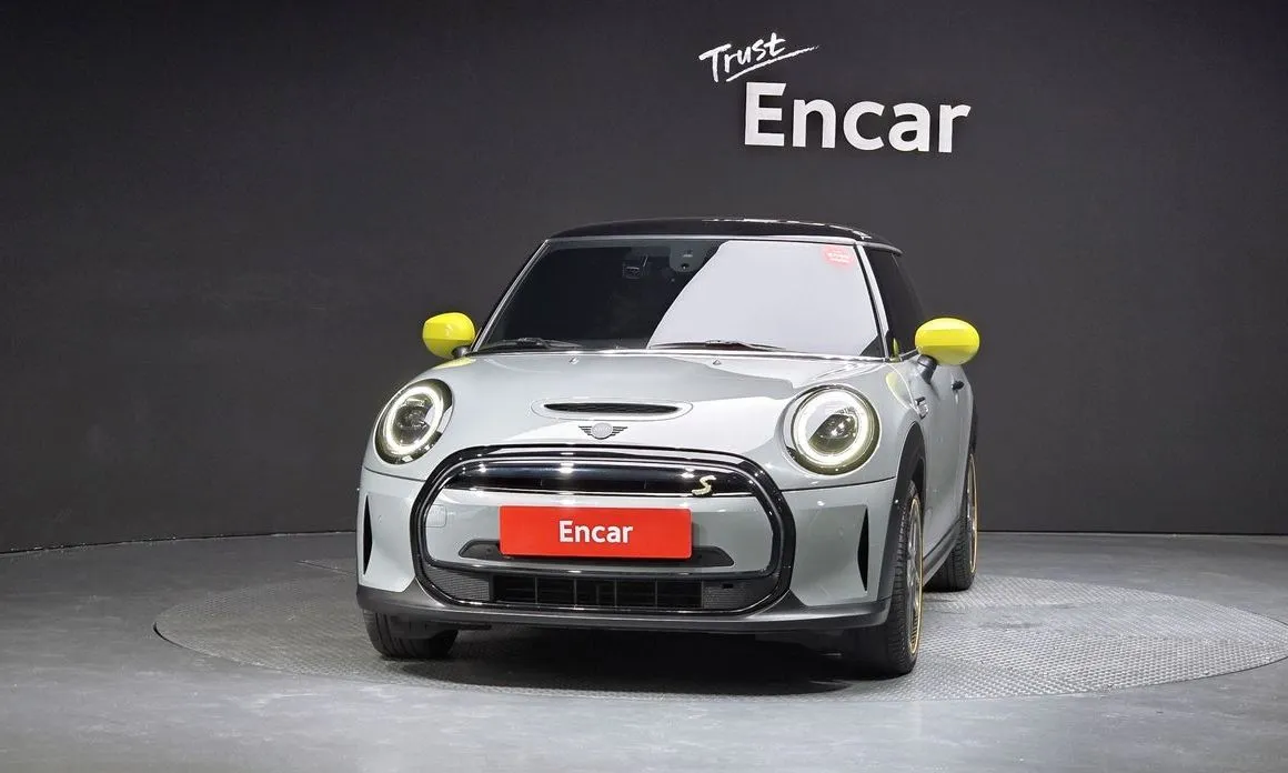 Mini Cooper 2023 из KR, фото 2