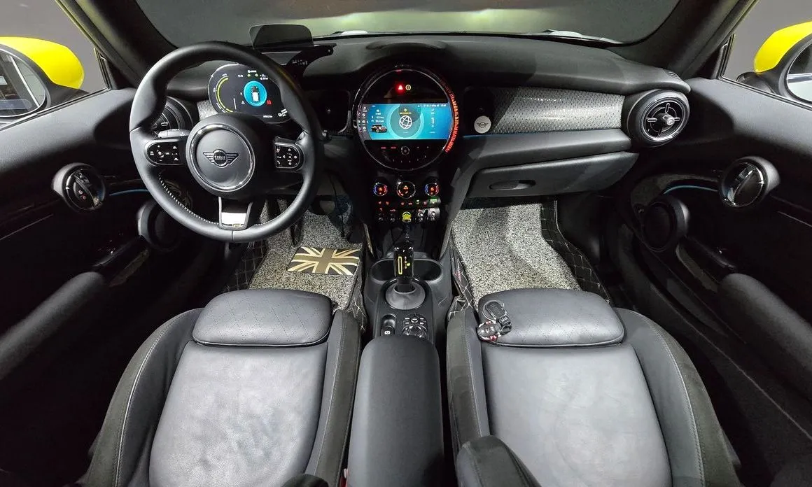 Mini Cooper 2023 из KR, фото 7