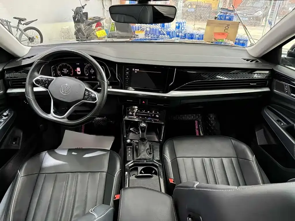 Volkswagen Passat — фото 7