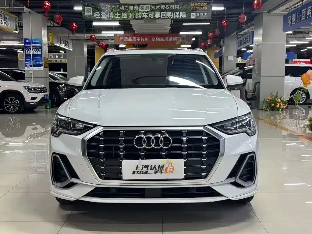 Audi Q3 — фото 4