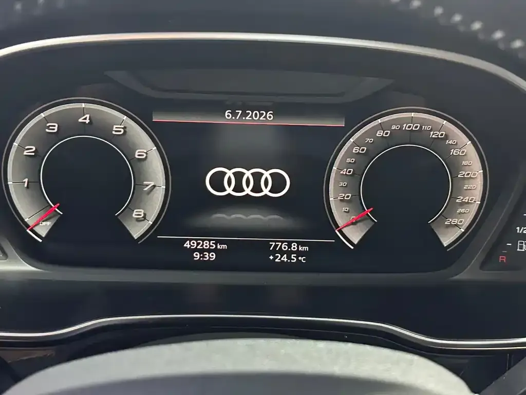 Audi Q3 — фото 2