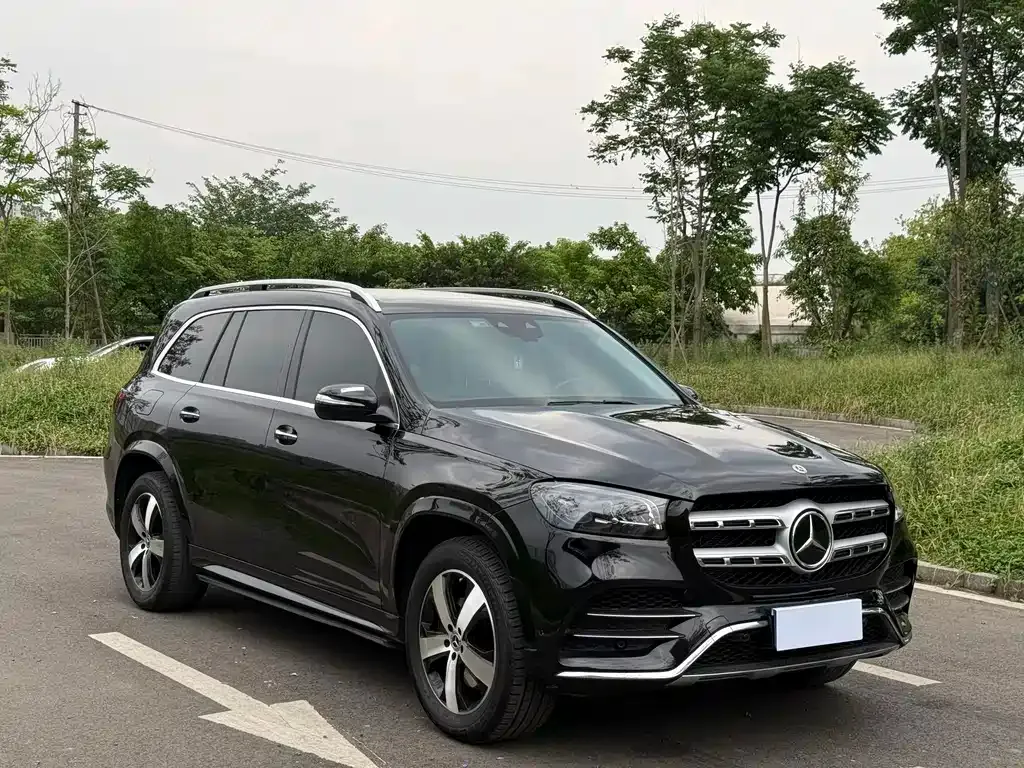 Mercedes-Benz GLS — фото 8