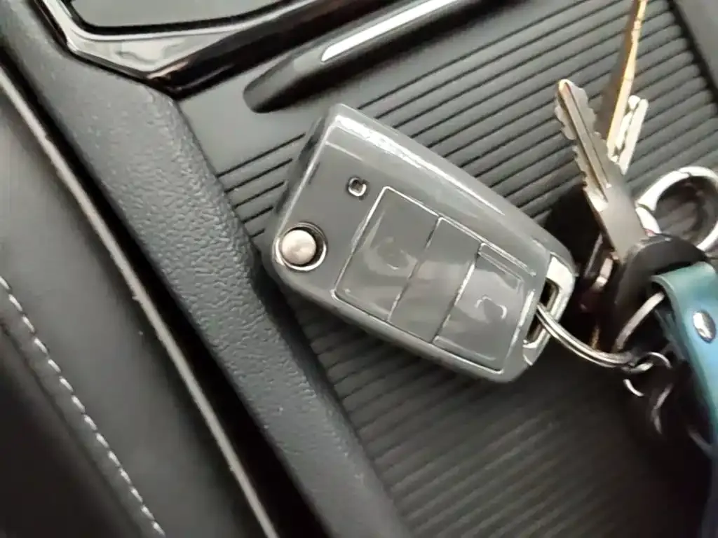 Volkswagen Sagitar — фото 3