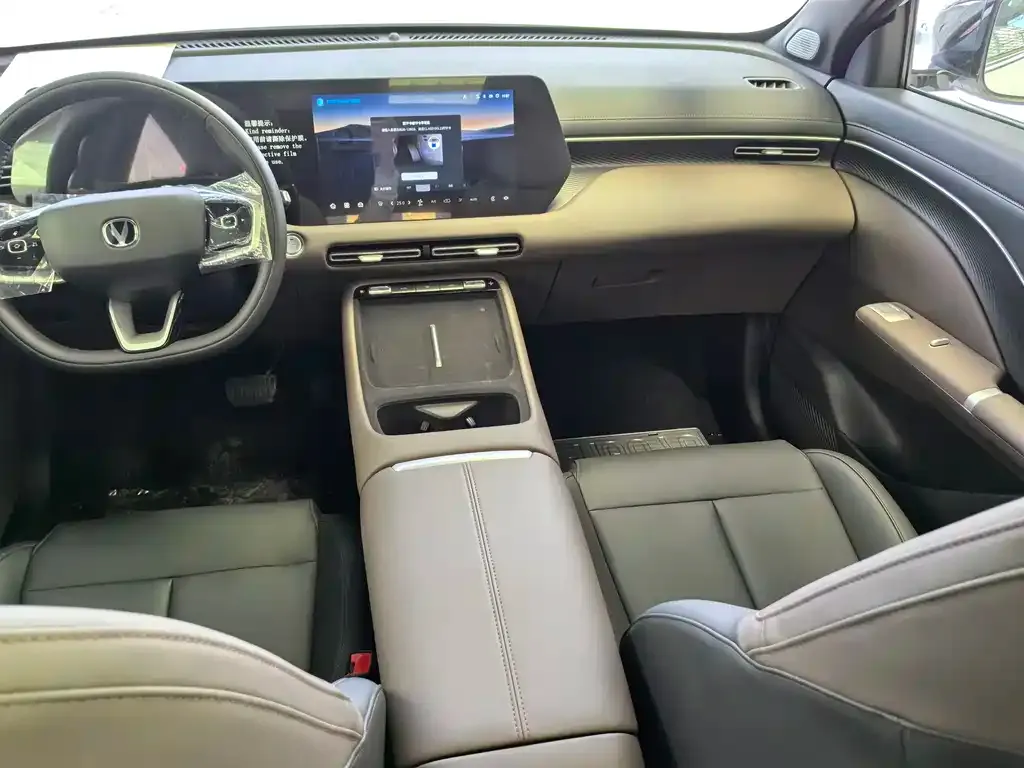 Changan CS55PLUS — фото 10