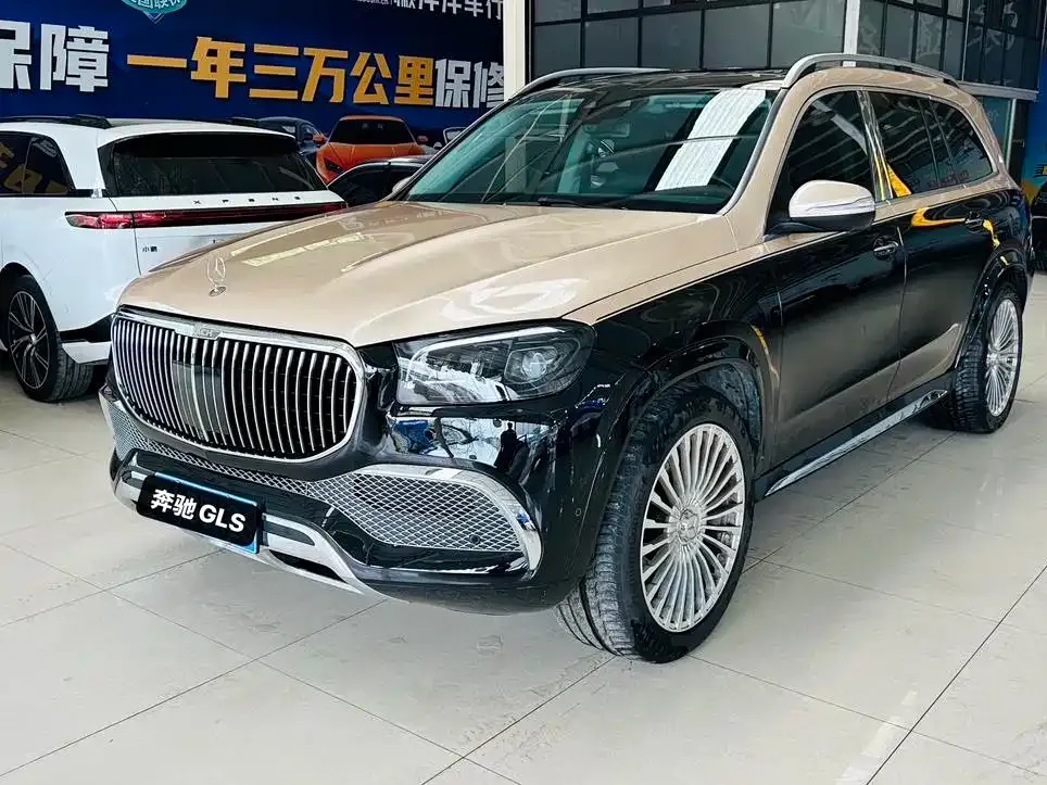 Mercedes-Benz GLS — фото 1