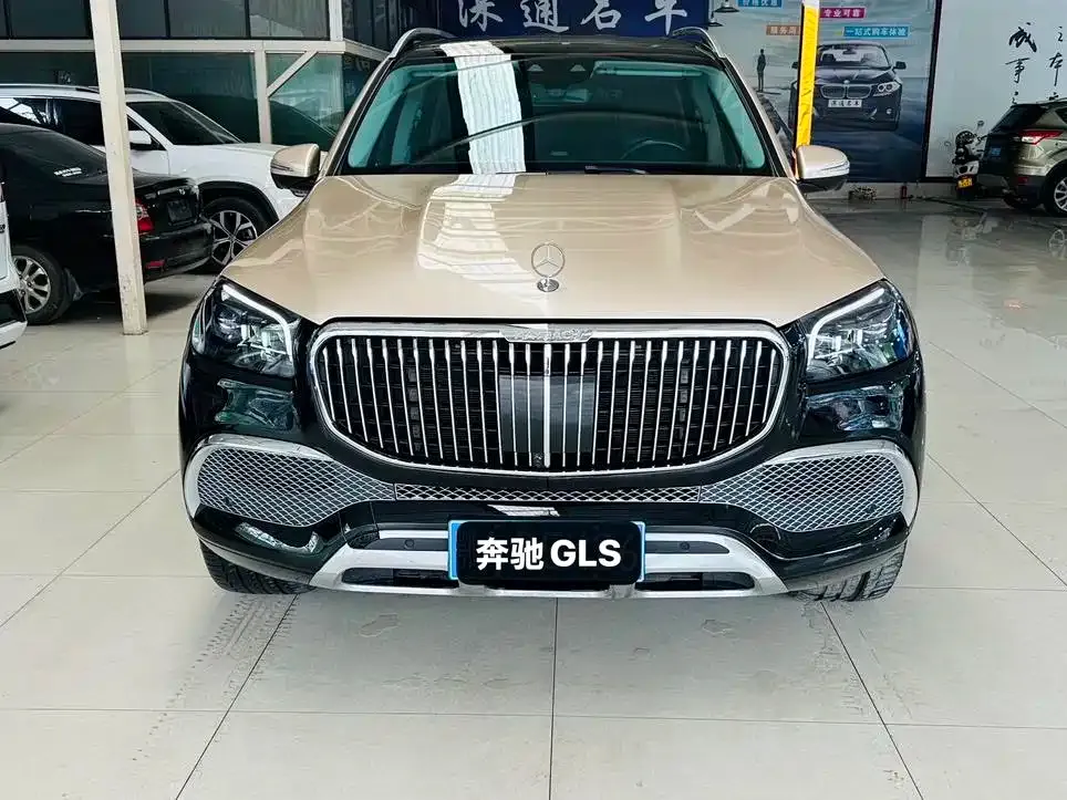 Mercedes-Benz GLS — фото 6