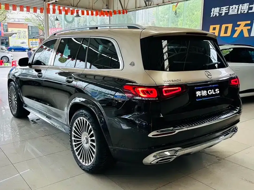 Mercedes-Benz GLS — фото 5
