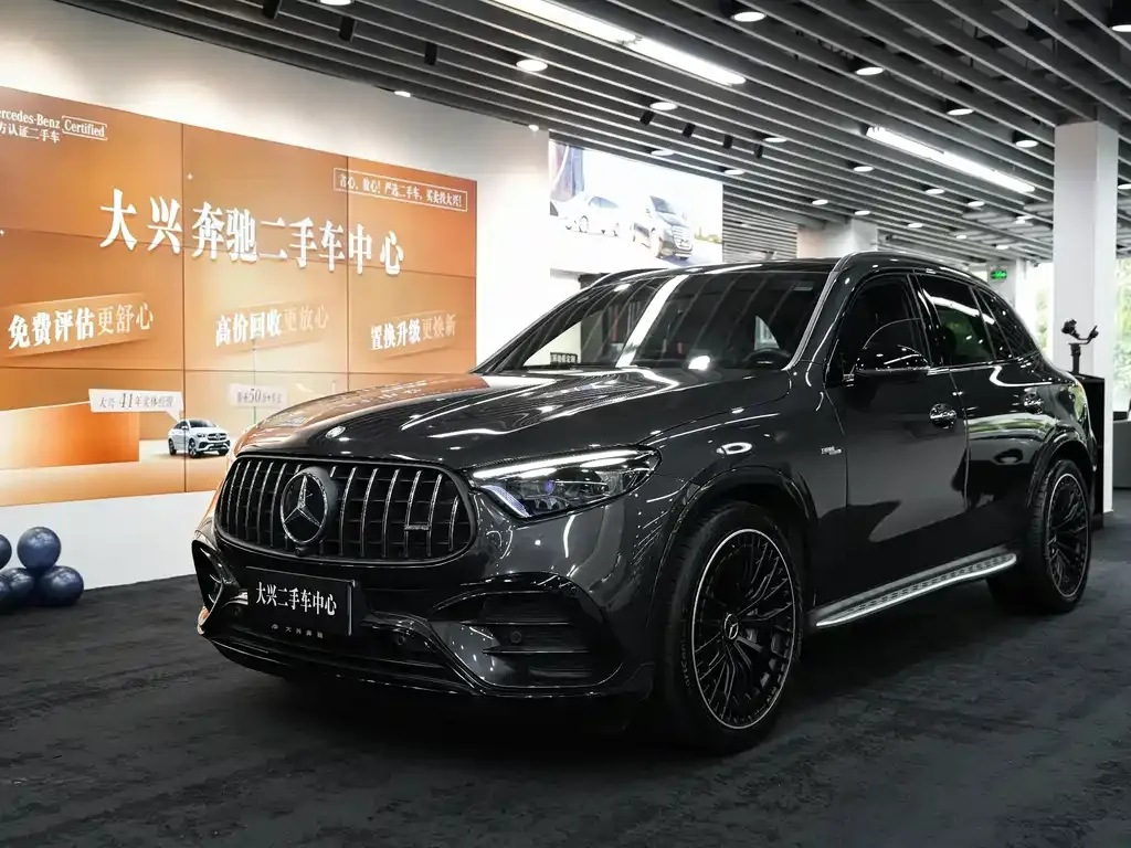 Mercedes-Benz GLC AMG — фото 1