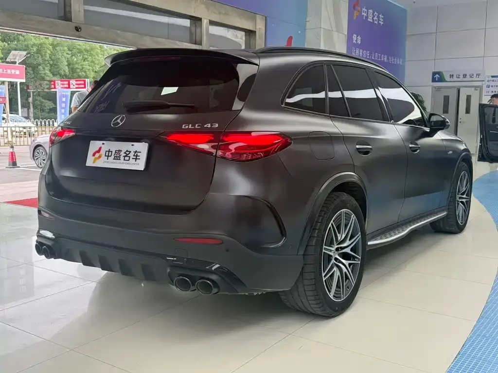 Mercedes-Benz GLC AMG — фото 3