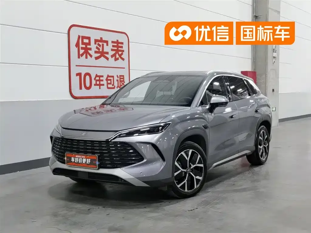 BYD L DM-i — фото 1