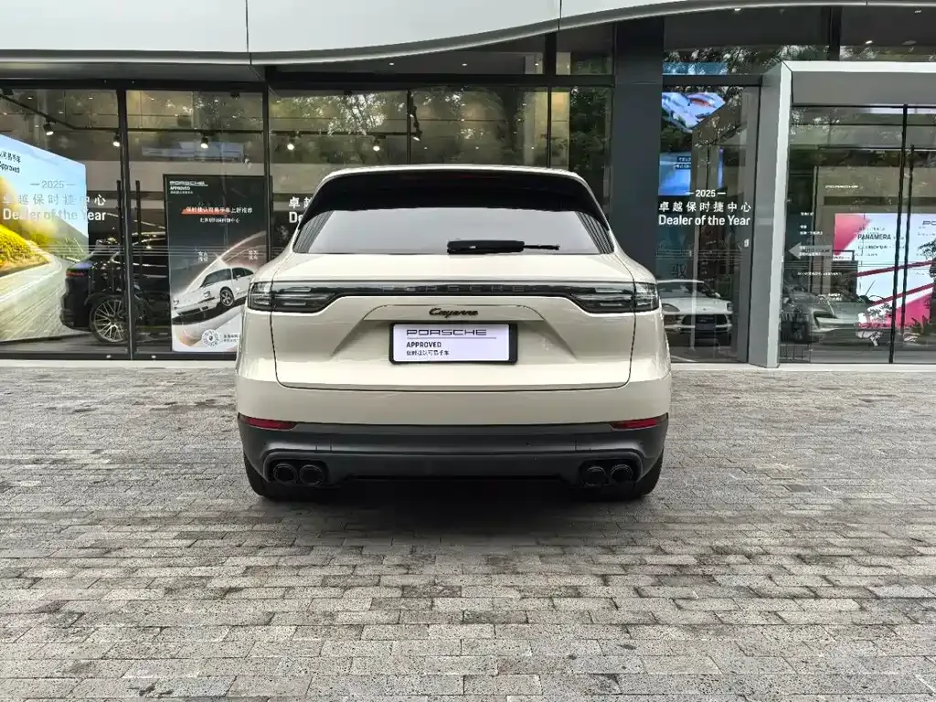Porsche Cayenne Hybrid — фото 9