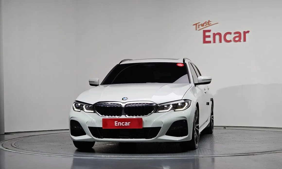 BMW 3-Series 2022 из KR, фото 3