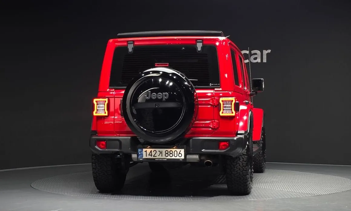 Jeep Wrangler — фото 6