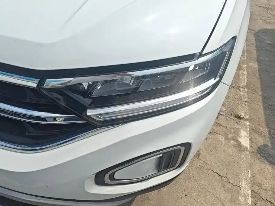 Volkswagen T-Roc 2024 из CN, фото 10