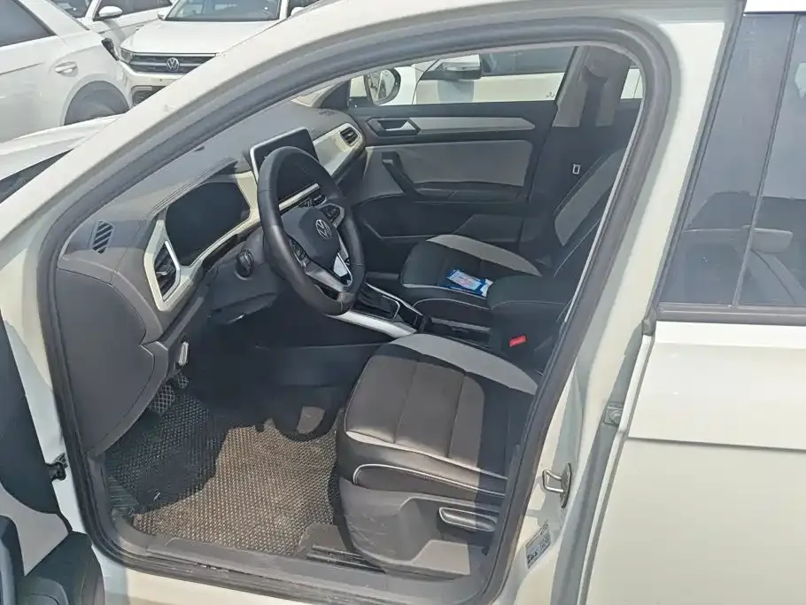 Volkswagen T-Roc 2024 из CN, фото 6