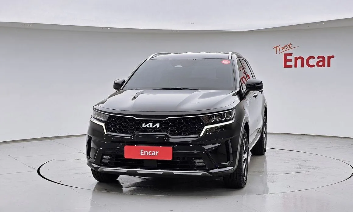 Kia Sorento — фото 6