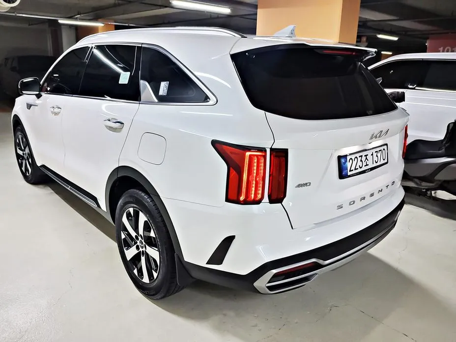 Kia Sorento — фото 3