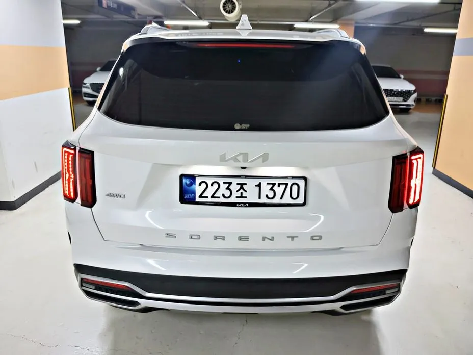 Kia Sorento — фото 5