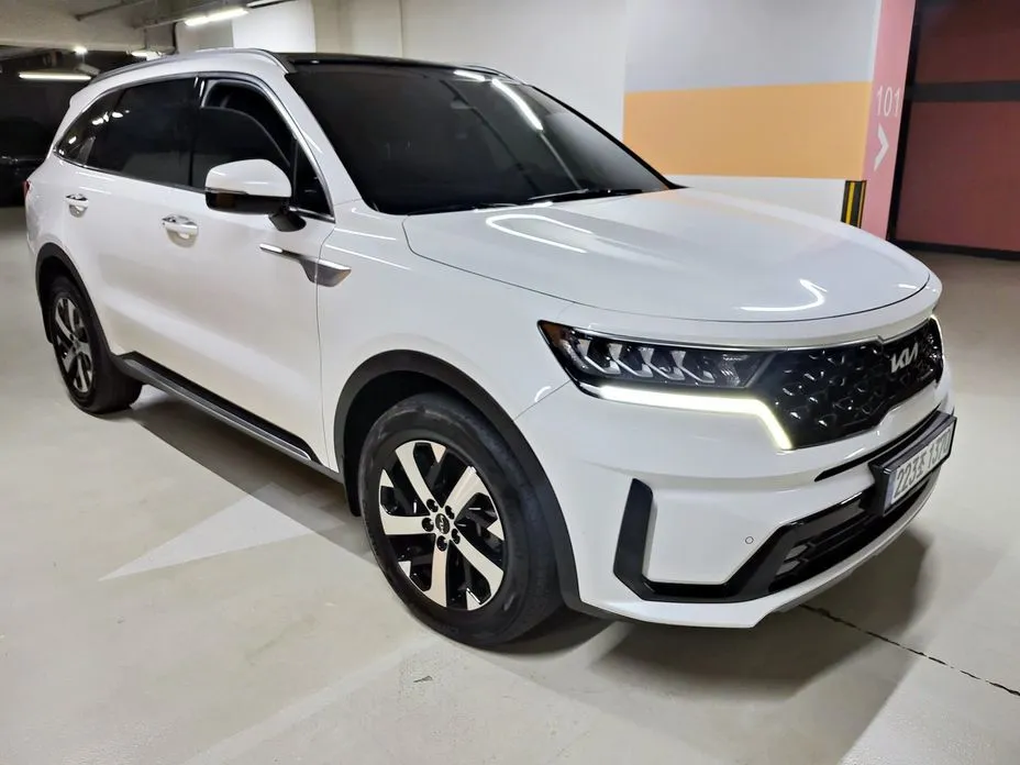 Kia Sorento — фото 6