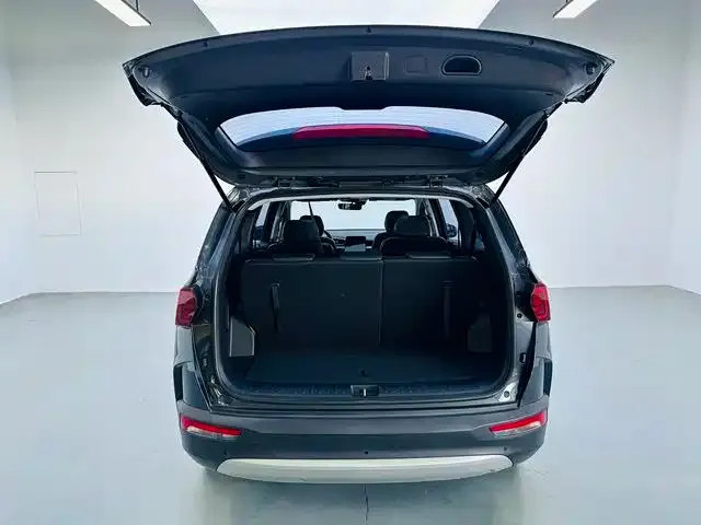 Hyundai Custo — фото 3