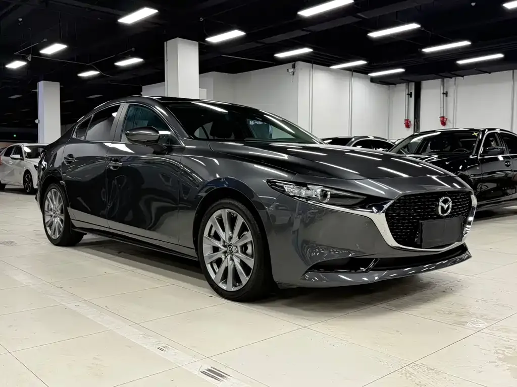 Mazda 3 Axela — фото 7