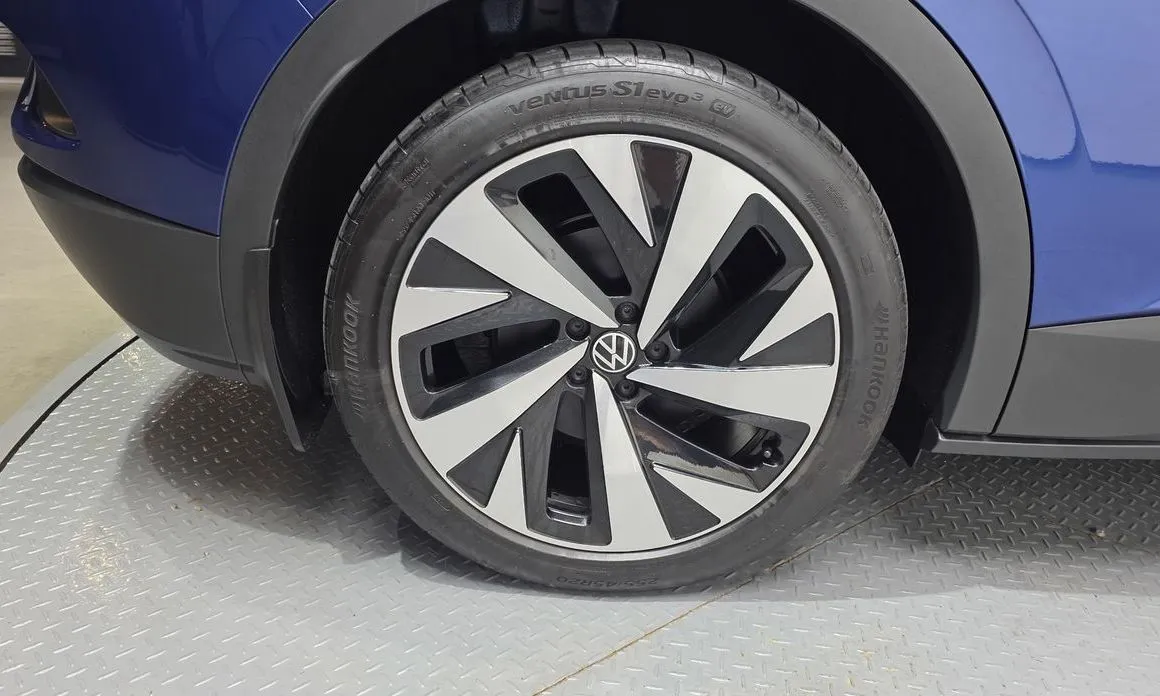 Volkswagen ID.4 2023 из KR, фото 7