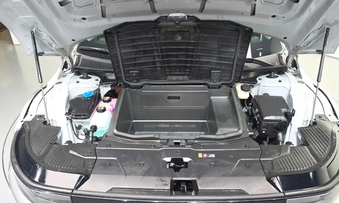 Hyundai Ioniq5 — фото 9