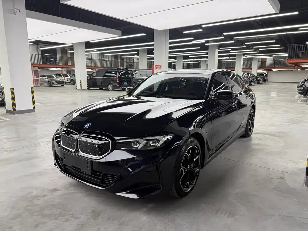 BMW i3 — фото 1