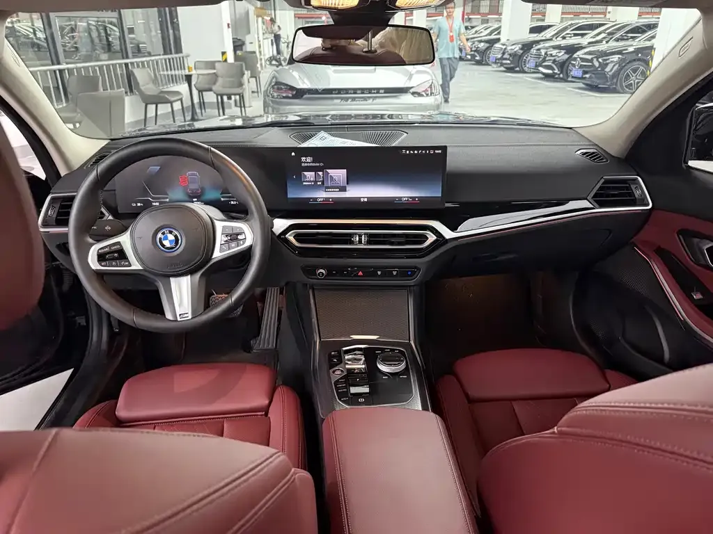 BMW i3 — фото 7