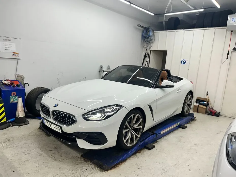 BMW Z4 — фото 1