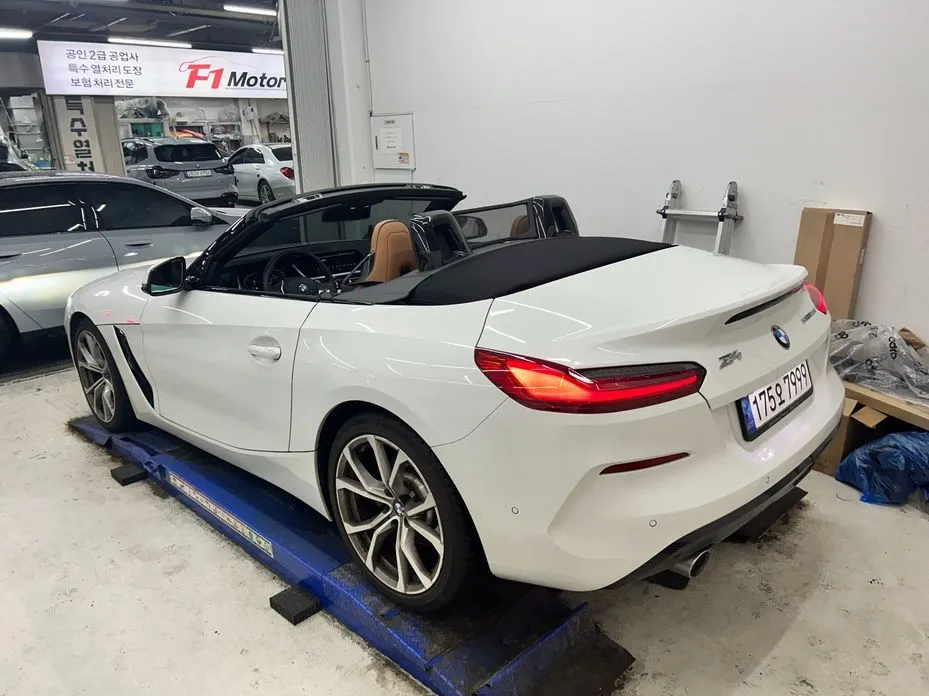 BMW Z4 — фото 3