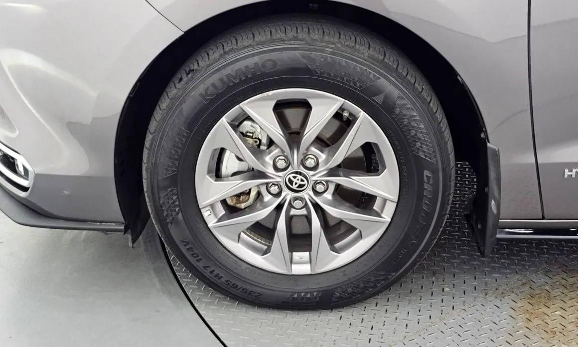 Toyota Sienna 2021 из KR, фото 8